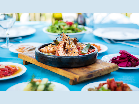 Restaurant & Nightclub with Liquor License