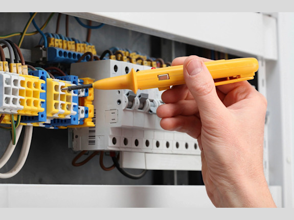 Electrical Contractor in Waterloo/Kitchener Area