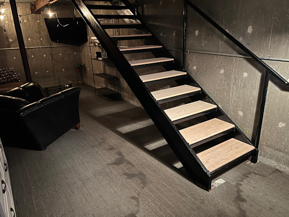 4 Bay Shop / Work-Live