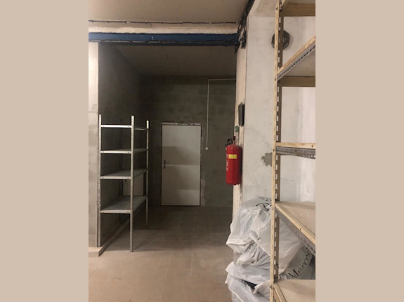 Industrial Real Estate (150 Sq. M.), Karlovy Vary