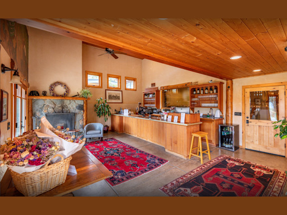 Vineyard, Winery, Creamery, Vacation Rentals