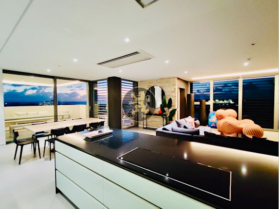 4Br Penthouse — Maho Reef — Sint Maarten