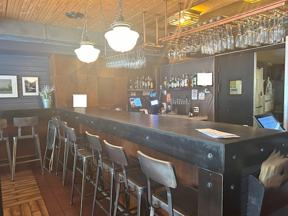 Bar & Restaurant Asset Sale in New York