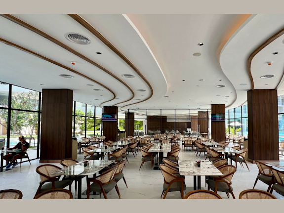 6% Guaranteed Yield Phuket 5 Star Hotel For Sale