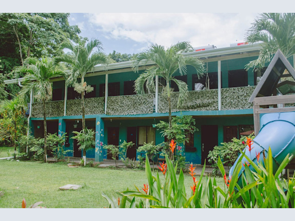 Tropical Estate in Tarcoles – 14 Bedrooms, Pool,