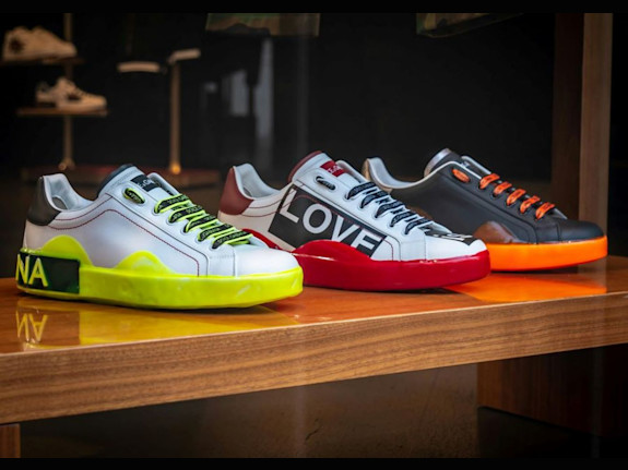 High Quality Shoe Store, With $125,000 Inventory Included