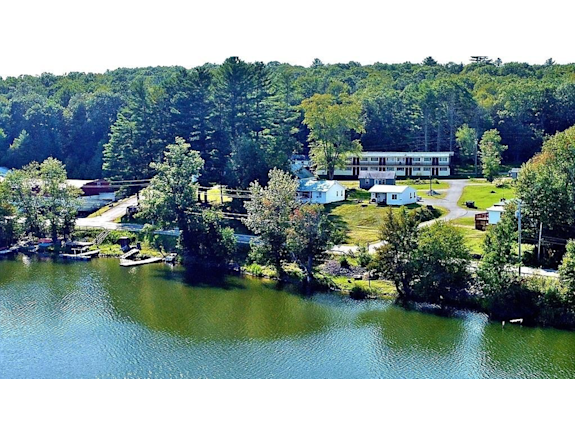 Mixed Use Lakefront Motel & Restaurant/Bar