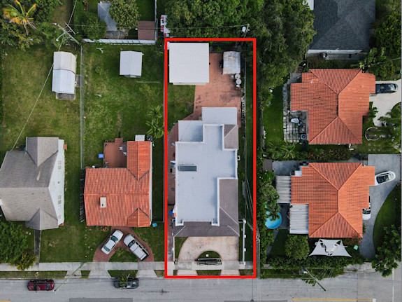 5Bd/4Ba Near Brickell/Roads, Total 2,351Sf For 1M