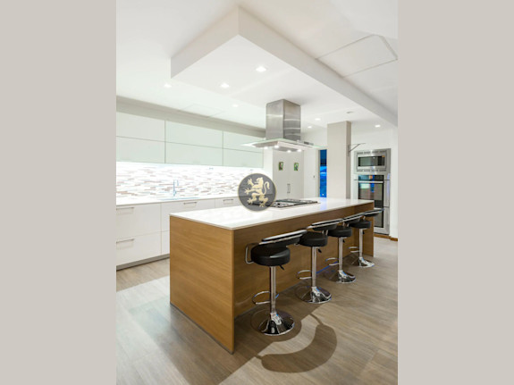 4Br Penthouse — Simpson Bay — Sint Maarten