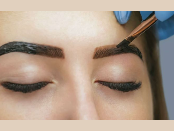 Eyebrow and Lash Salon with Turnkey Operations