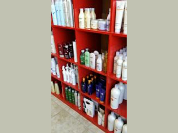 Attractive Hair Salon for Sale in Nassau County