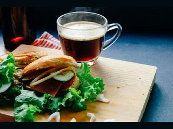 Breakfast/Lunch Eatery for Sale in New Hampshire