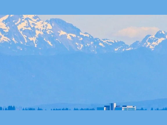 4-Op Everett, WA Dental Practice with Real Estate