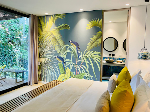 Profitable Hotel Boutique in Medellin with Land