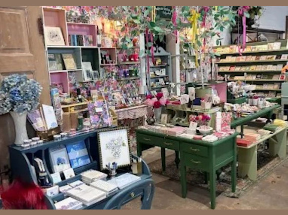 Specialty Retail Boutique & Real Estate – For Sale