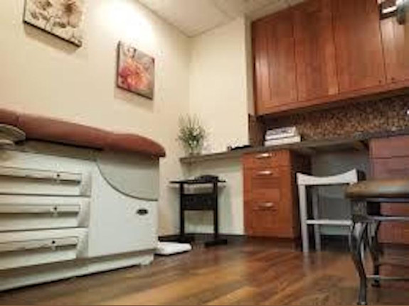 Medical Suite for Sale in Queens County, NY