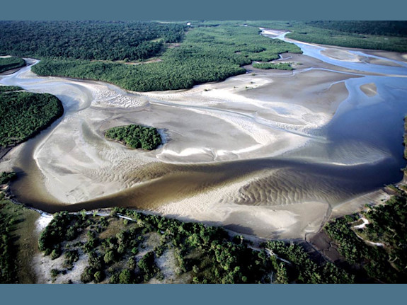 Business Hotel 3 Stars and Associated Businesses