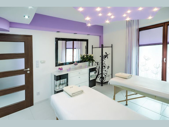Luxury Specialty Hair Removal Spa