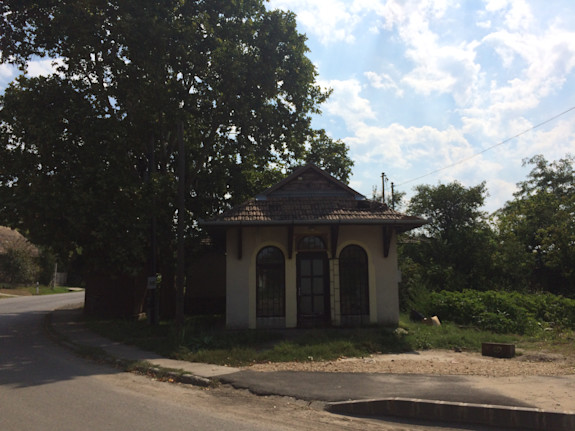 Excellent Location Hunting And Wine Region