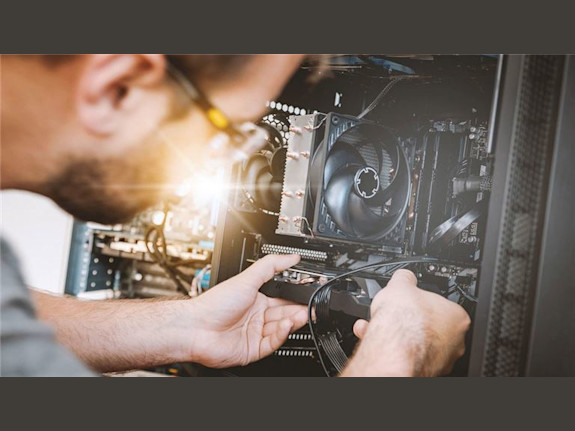 Established U.S. PC Builder