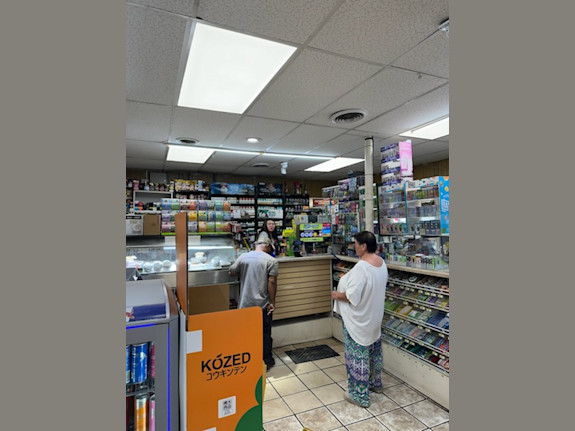 Dry Gas Station with Property in Hickory Flat, MS