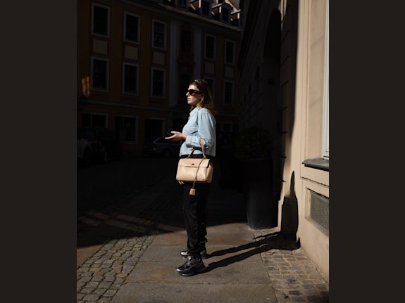 Stylish & Sustainable Women Handbag Business