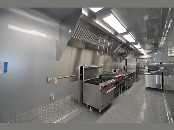 40ft Custom Commercial Kitchen Container – Turnkey