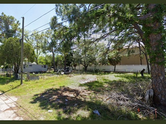 Land in New Port Richey Florida Just off US 19