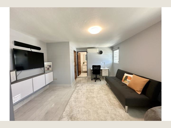 Commercial Building with Recording Studios in P.R.