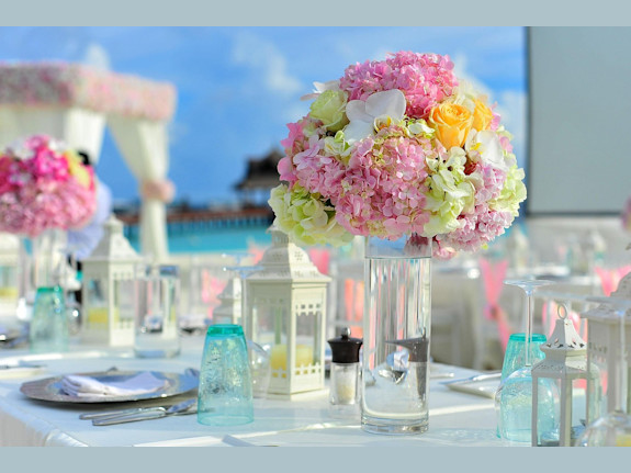 100% Retail Florist with Stunning Arrangements