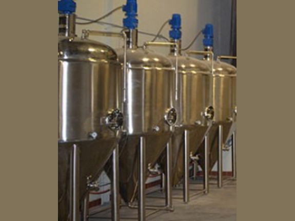 Craft Distillery with Popular Tasting Room