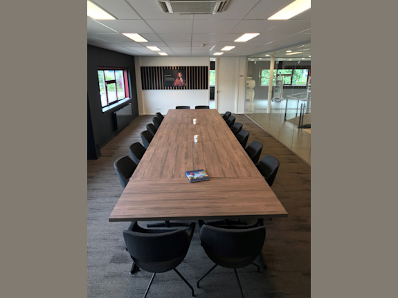 Manufacturer of MDR registered Medical Carts