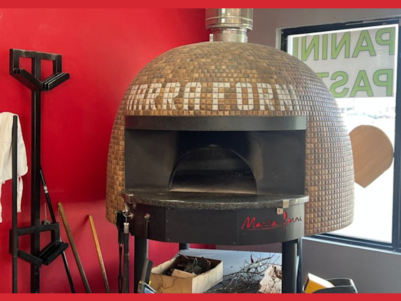 Turnkey Pizzeria Business for Sale – High-Traffic Corridor in Fay., NC