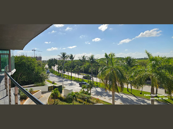 Prime Commercial Space for Lease – Puerto Cancún