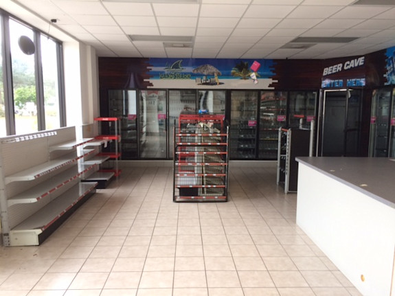 2407 Sq Ft Retail Building in Prime Location