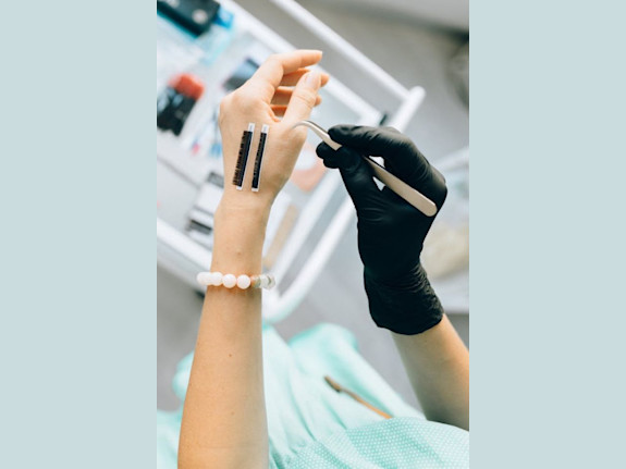 Eyelash Studio w/ Promising Signs of Rapid Growth