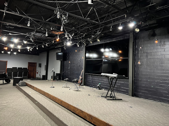 Buy /Lease Frontage On Broadway Muti Use / Event/