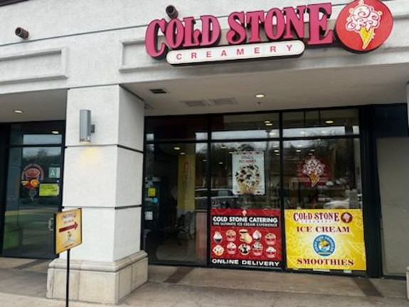 Premiere Location/ Cold Stone Creamery /For Sale