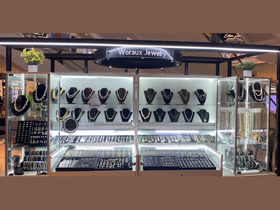 Jewelry Kiosk For Sale In Queens Center Mall