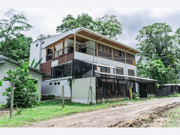 12 Unit Apartment Building, Limon Costa Rica