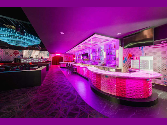 Cleanest Strip Club & Full Bar In San Diego, Ca