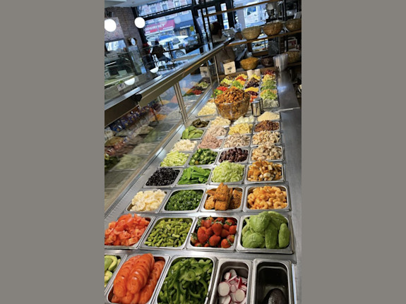 Charming Cafe and Eatery-Prime Upper East Side