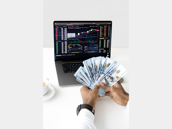 Stock Brokerage with 35,000 Clients