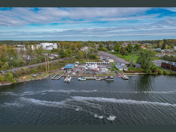 Marina site 280' waterfront near Oneida Lake