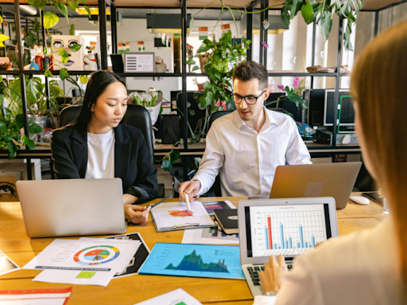 17-Year SaaS Biz & White Label Fulfillment Agency