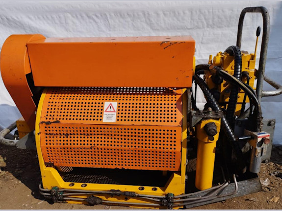 Hydraulic Winches Stock available for Sale