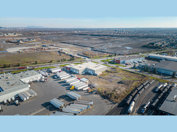 Industrial space to be built 10,000 to 40,000 sqft