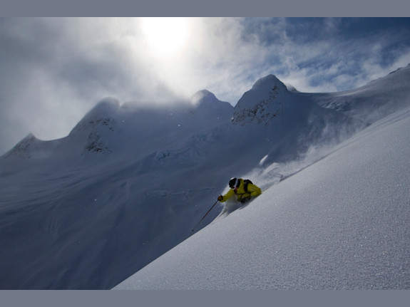 Award-Winning Heli & Cat Skiing Company