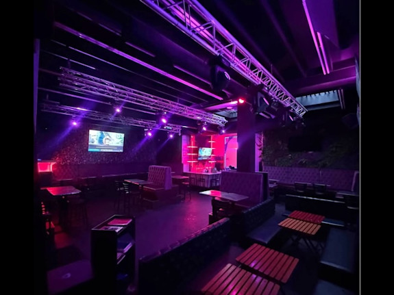 Bar & Lounge for Sale in New York