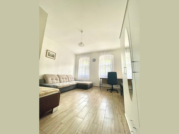 Spacious Guest House (480 Sq.M.) Near Karlovy Vary